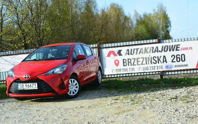 łódzkie Toyota Yaris cena 39900 przebieg: 117000, rok produkcji 2019 z Poniec